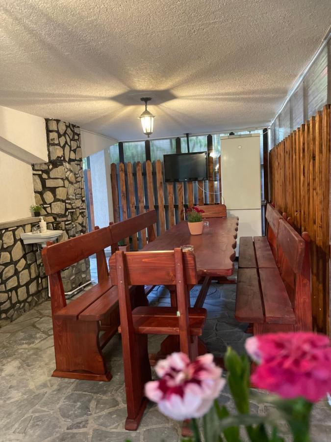 Casa Shiro Hotel Sinaia Bagian luar foto